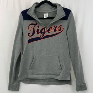 quarter zip sweatshirt